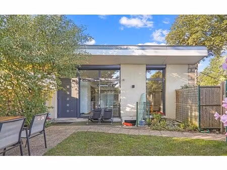 maison de luxe à vendre dans le quartier charlemagne