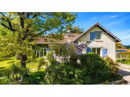 vente maison 6 pièces 163 m² à orliénas (69530)  580 000 €