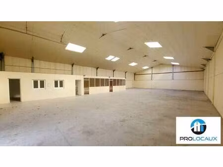 local d'activités à louer