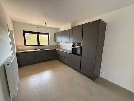 ruim duplex nieuwbouwappartement met 2 slaapkamers én par...