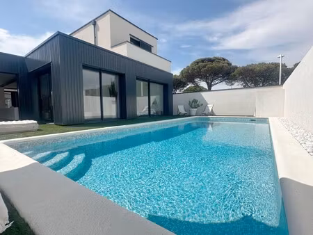 villa de luxe à vendre carnon