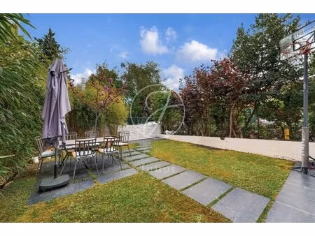 maison de luxe à vendre dans le quartier bas meudon