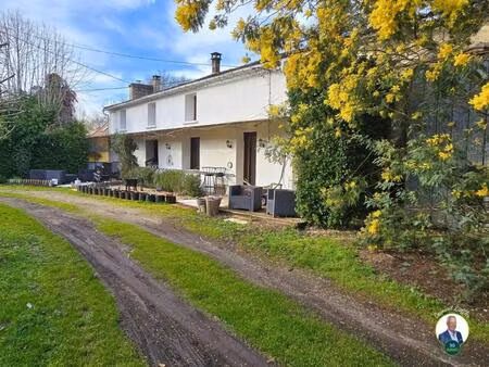 maison en pierre 8 pièces