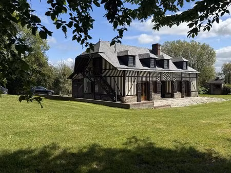 proche pont l'evêque  pressoir 4 chambres sur 4300m2 de terrain.