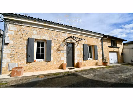 belle maison en pierre en hyper centre de bergerac