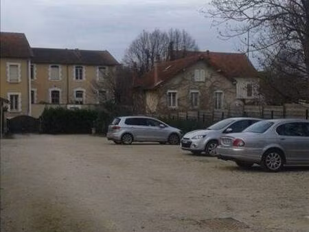 parking à louer