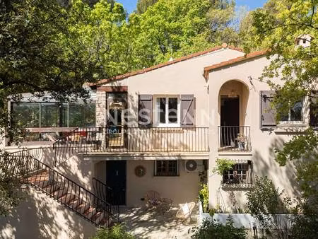 nestenn bouc bel air