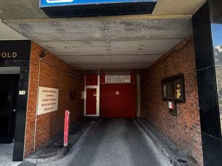 garage à louer à oostende € 150 (lnf7u) - baken vastgoed | zimmo