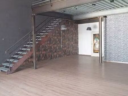 local commercial à louer