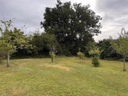 terrain constructible viabilisé à vendre