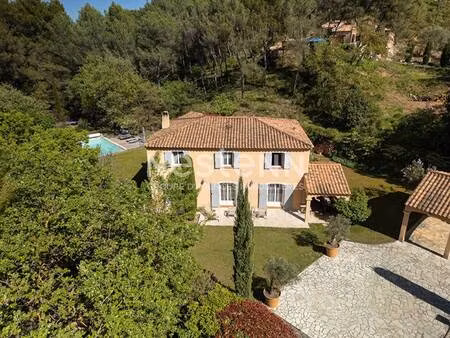 nestenn bouc bel air