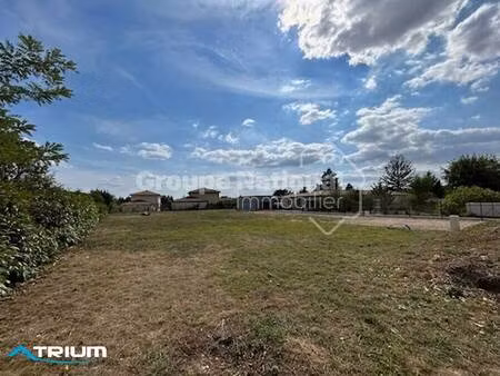 terrain constructible viabilisé à vendre