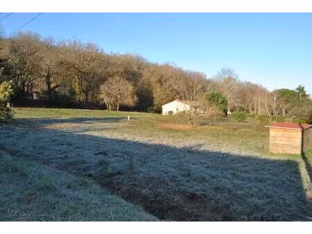 terrain constructible viabilisé à vendre