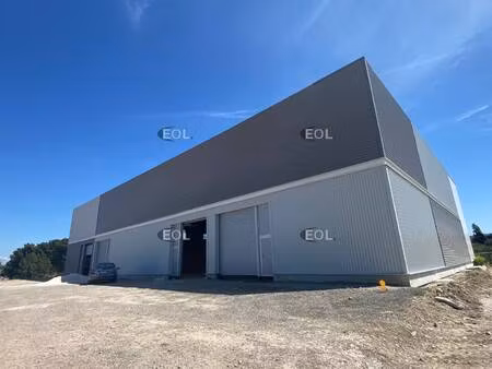 local d'activités à vendre