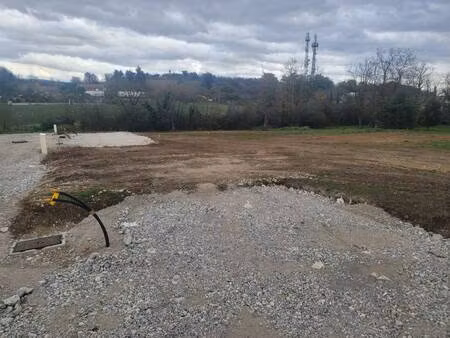 terrain constructible viabilisé à vendre