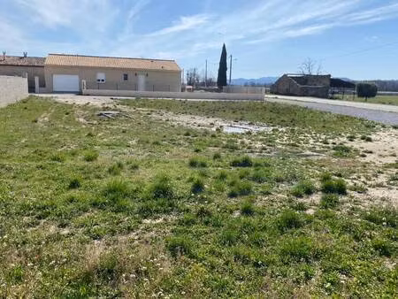 terrain constructible viabilisé à vendre