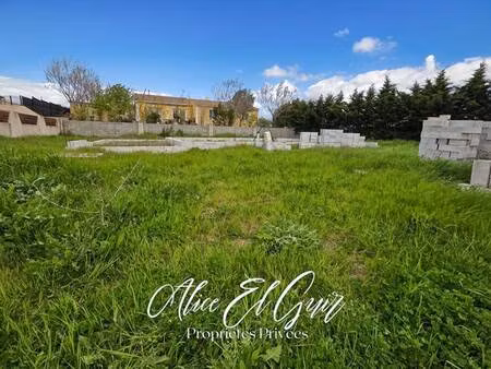 terrain constructible viabilisé à vendre
