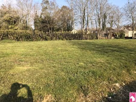 terrain constructible viabilisé à vendre