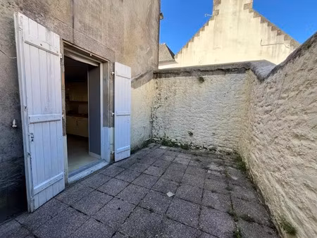 vente appartement 3 pièces 71 m² à douarnenez (29100)  98 280 €