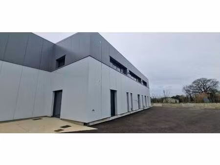 local commercial à louer