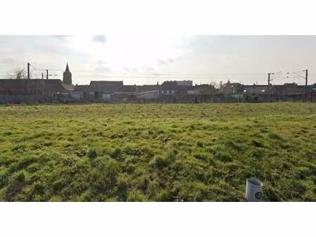 terrain constructible viabilisé à vendre
