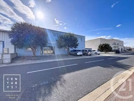 local d'activités à louer