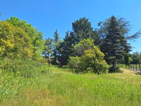 terrain constructible viabilisé à vendre