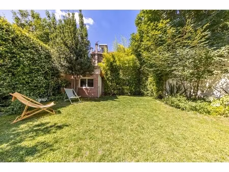 maison de luxe à vendre dans le quartier gabriel péri-estienne d'orves