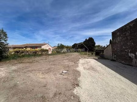 terrain constructible viabilisé à vendre