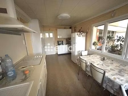 maison de ville à vendre