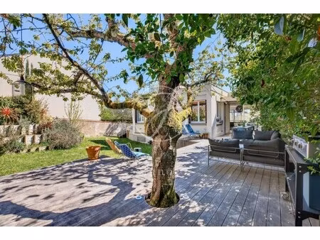 maison de luxe à vendre dans le quartier montretout