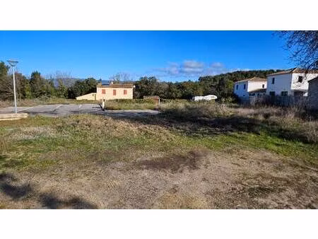 terrain constructible viabilisé à vendre