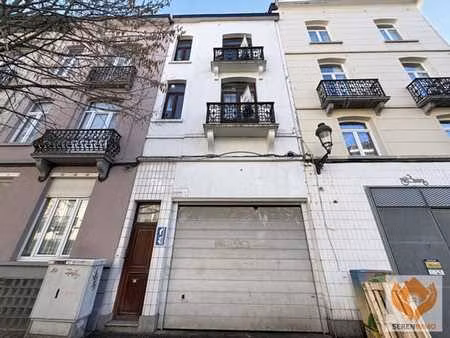 immeuble de rapport 3 appartement + depot garage