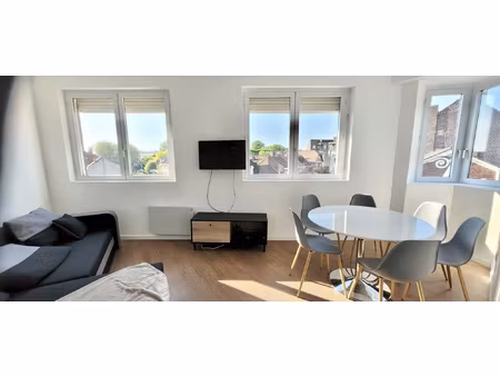 chambre en colocation meublée à lambersart - idéal étudiants