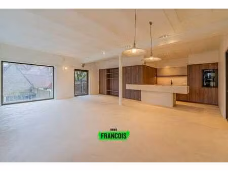 appartement luxueusement rénové au cœur de bruges avec vue …