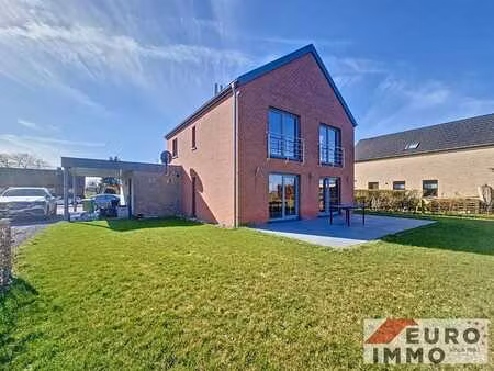 maison unifamiliale spacieuse et conviviale pour les famille