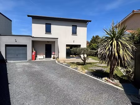 maison de luxe à vendre dans le quartier centre