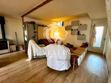 maison 5 pièces 186 m²