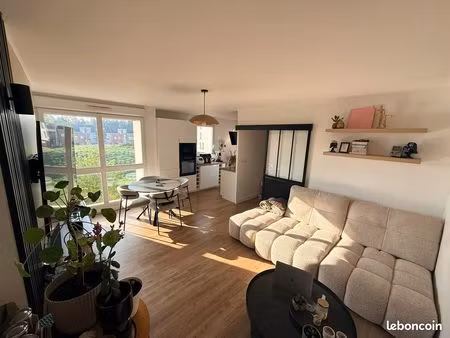 t3 coup de cœur – rénovation haut de gamme – sud-est – double parking