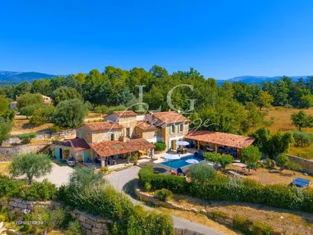 ferme à vendre à montauroux