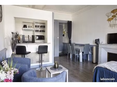 studio 1 pièce 30 m²