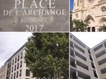 recherche achat parking / garage camas