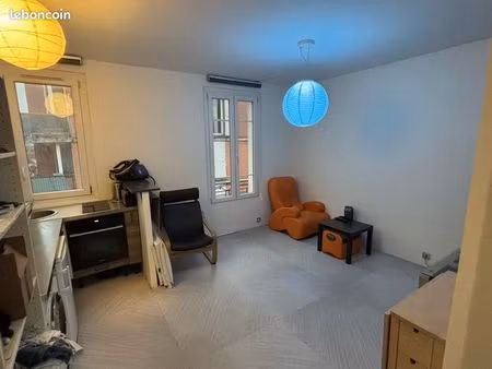 2 pièces au calme  lumineux et équipé rer b arcueil-laplace