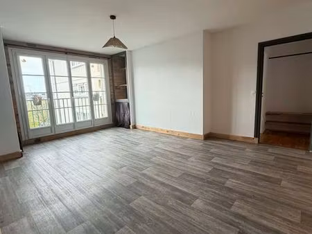 a louer appartement 90 m2