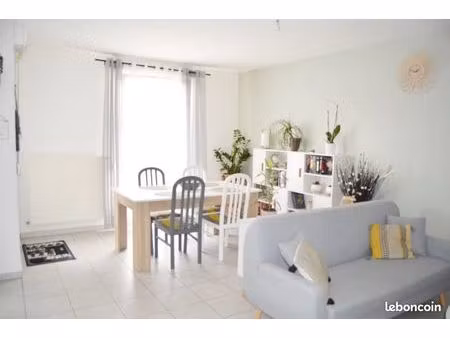 appartement 3 pièces 70 m²