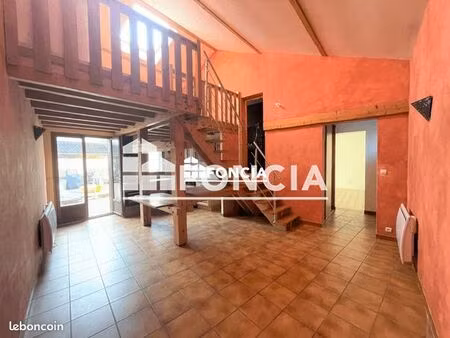 appartement 2 pièces 68 m²