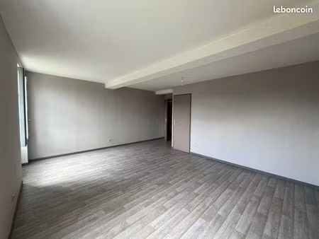 appartement 3 pièces 74 m²