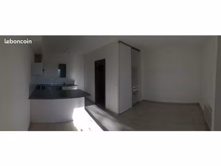 appartement t1 terrasse  parking  ajaccio (mezzavia)