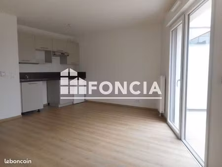studio 1 pièce 31 m²