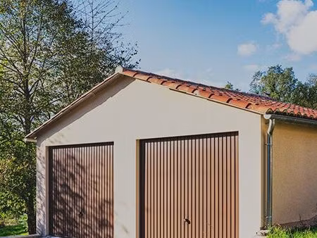 cherche garage / petit box